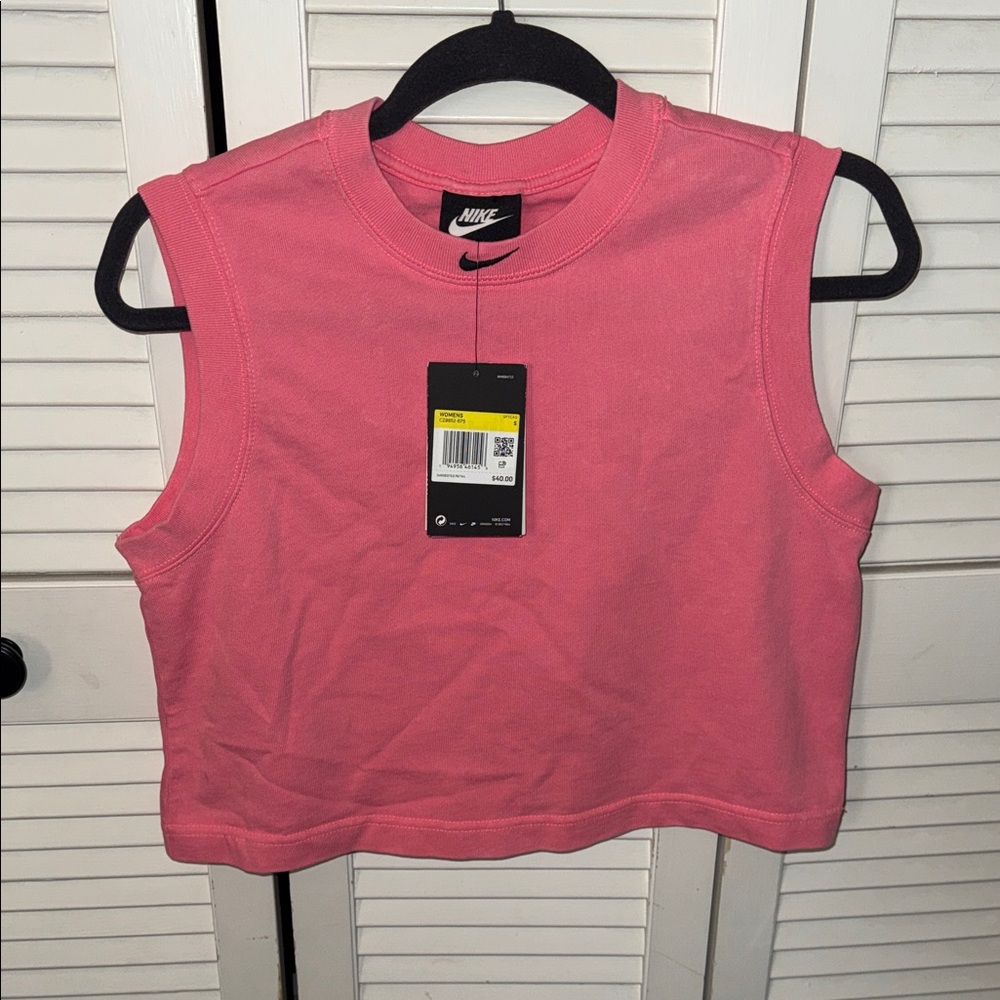 Nike Women's Vibrant Pink Crop Top